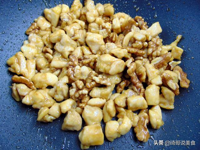 这三样一起炒，甜酸酥脆香，冬天常做，孩子超爱吃，全家都开心