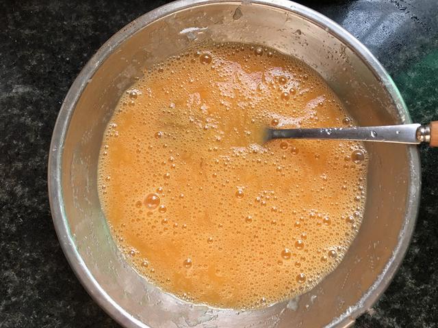 别在吃蛋挞了，尝尝这个“土豆杂蔬塔”：多元化的味道组合，真香