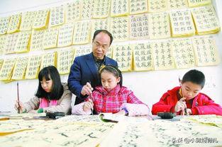 【你的育儿经】五岁男孩竟然写得一手好字，规整似印刷体，家长功不可没