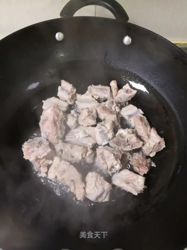 糖醋排骨：经典做法，爱吃肉肉的宝宝绝对不能错过