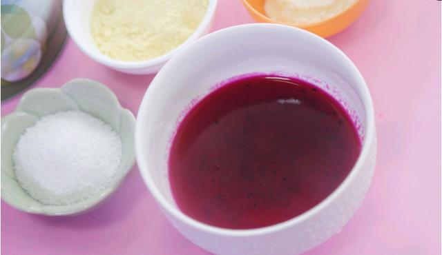颜值与营养并存的一道美食，做给家里面的宝宝吃，营养健康