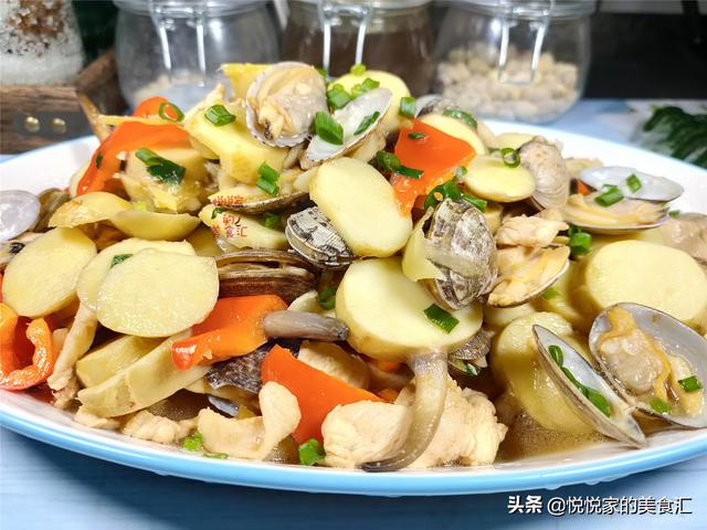 元月这菜比萝卜受欢迎，放把蛤蜊一起焖，鲜美滋补，寓意大吉大利