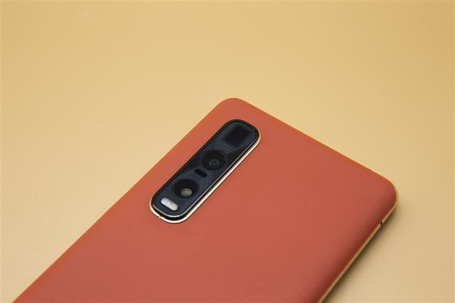 [环球网]120Hz屏旦用难回！OPPO Find X2 Pro评测：揭秘三摄问鼎世界第一