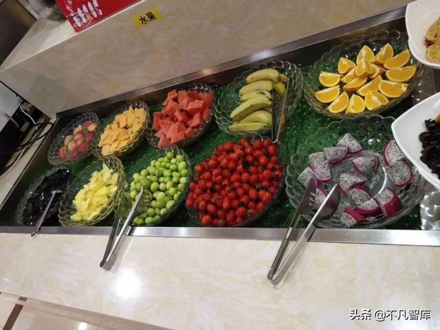 自助餐4种“看不见的贵菜”，看着不起眼，你吃得越少老板越高兴