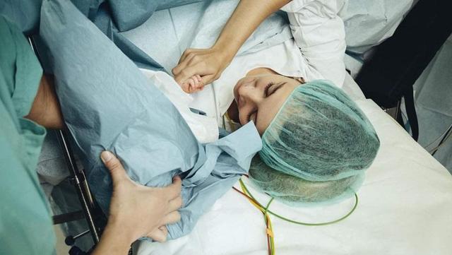 【你的育儿经】未来顺产将消失，取而代之的是剖腹产？专家回应：孕妈要遭罪了