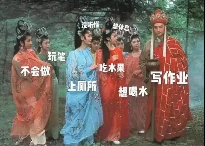 『暖先生格调』“退休金1万，我养得起孩子！”67岁老太冒死产女：养孩子，有钱就行？可笑！