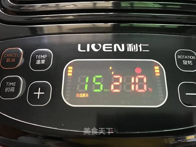 黯然销魂的蜜汁美食！外焦里嫩的吮指美味！光看看就惹不住流口水啦