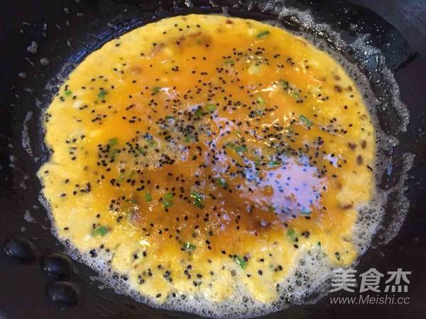 『你的育儿经』“钙王”被发现，父母都是小个子，孩子窜到1米8，因为常吃它