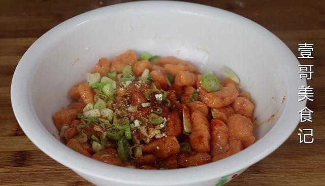 吃了几十年的胡萝卜，这种新做法还是头一次见，太解馋了