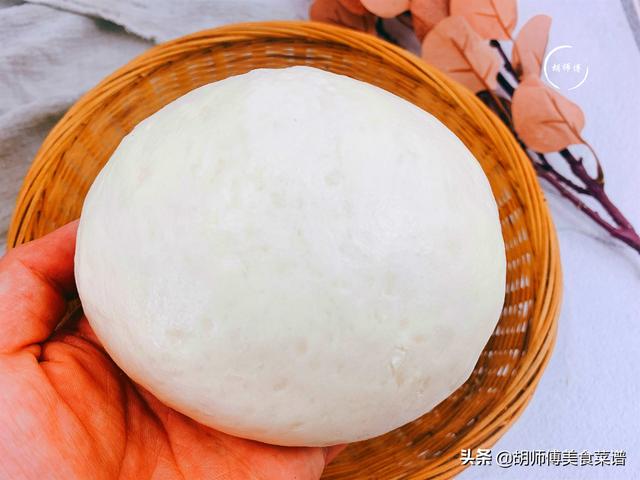 天冷了发面慢？面点师教您一妙招，20分钟发满盆，真的太省事了