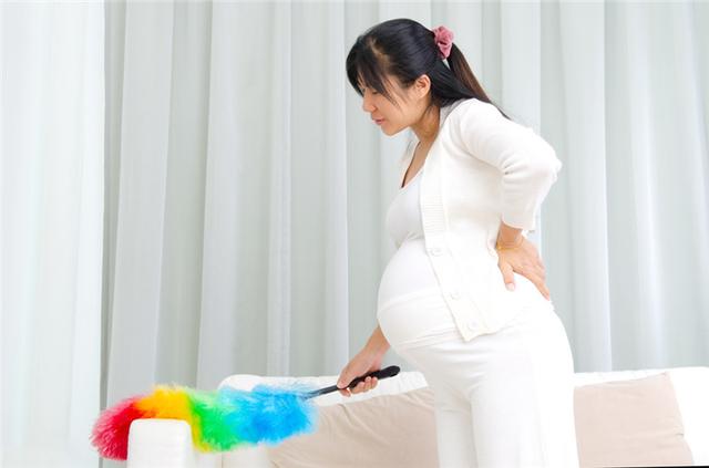 超级宝妈|孕妈心存侥幸洗衣服导致胎儿早产，医生：孕期这3种家务最好别碰