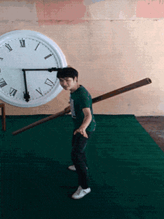 搞笑gif:以我多年的经验判断,你至少单身了30年
