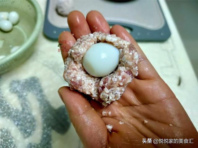 冬季降温，孩子都爱吃这菜，有肉有蛋蒸一盘，比牛肉羊肉滋补馋人