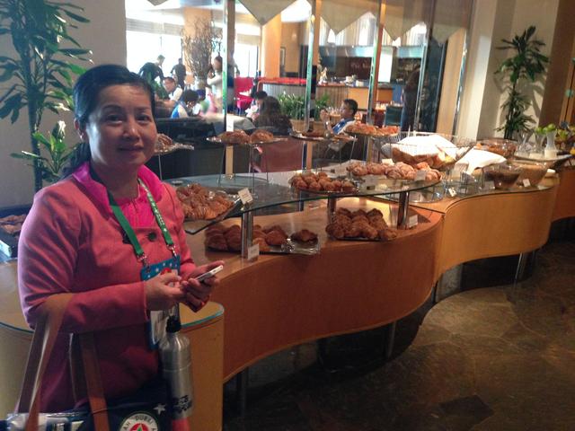 [旅行百事通]我和妈妈2014年的那次迪拜免费旅行(续一哈利法塔）