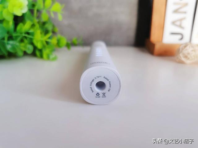 南卡Shiny电动牙刷，开启洁牙新时代