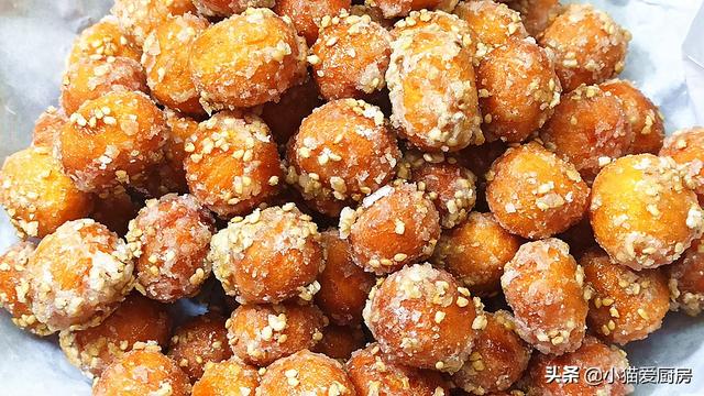 红薯这么做出比烤着好吃，外酥里糯，香甜美味还解馋，小孩子喜欢