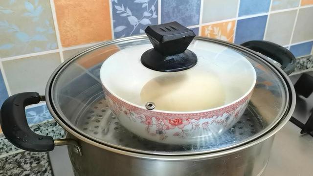 山药这样做，大小朋友抢着吃，香甜松软，好吃又有营养，老少皆宜