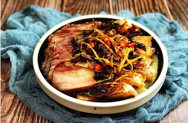 这食材放的时间越长越香，简单一蒸，味道鲜美，好吃到停不下筷子