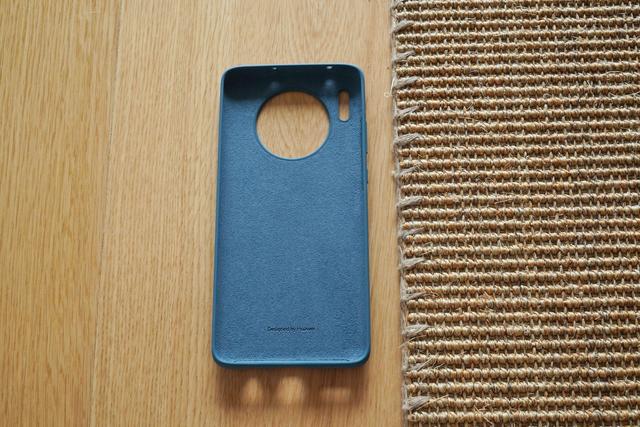 华为mate40发布之际，聊聊mate30半年使用感受和配件