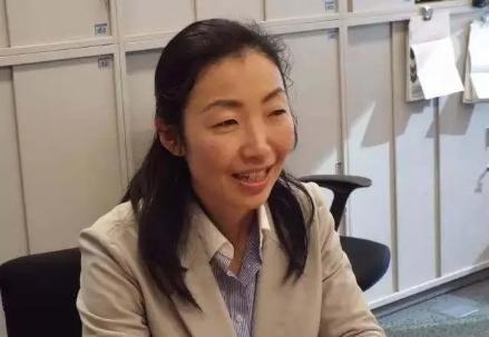 『超级宝妈』带娃or工作？日本五宝妈妈工作带娃考哈佛，凡人妈妈也能两兼顾