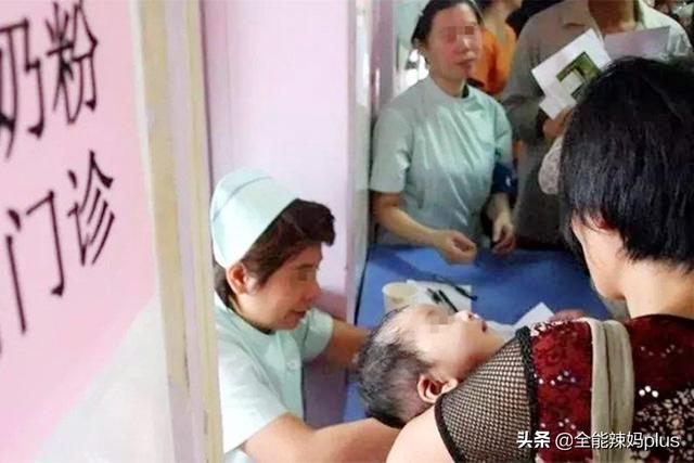 「超级宝妈」12年后，当年喝过“三鹿奶粉”的宝宝现状如何？网友：心疼又愤怒