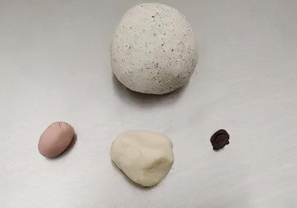 馒头变着花样做，松软可口，好吃又养胃，孩子吃得不亦乐乎