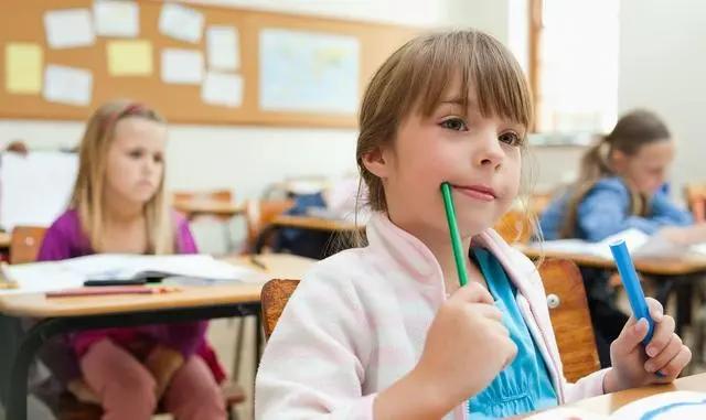 超级宝妈：孩子有这4个“坏毛病”，其实是智商高的表现，家长不要盲目阻止