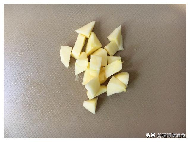 「你的育儿经」给娃换种方式吃苹果，多加1杯酸奶1个鸡蛋，好吃到停不下来