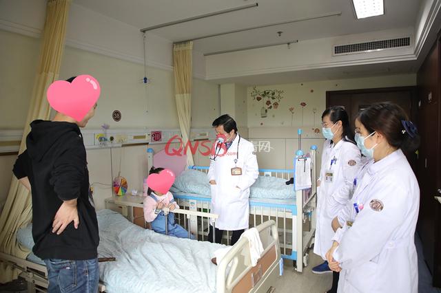 [你的育儿经]5岁女孩吃了两颗葡萄后竟喝了500ml的矿泉水！家长要警惕孩子这种病