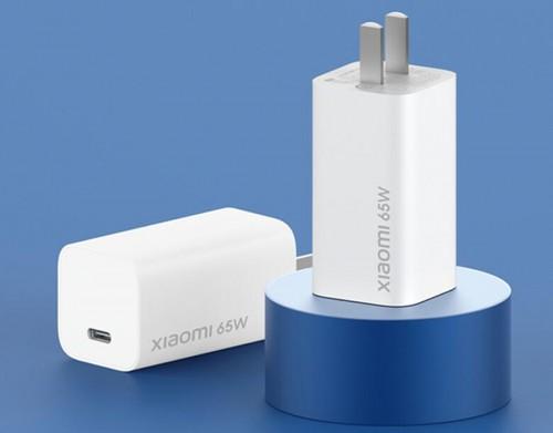 为何氮化镓充电器成为了快充市场的爆款？