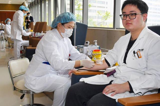 园区|为挽救生命凝聚希望，上海新虹桥国际医学中心签署临床用血合作框架协议