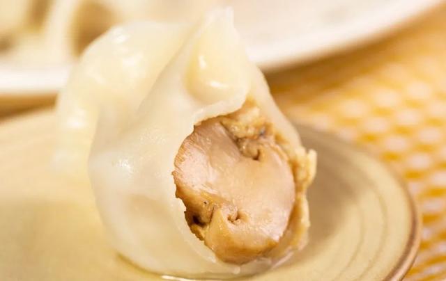 这4种馅的饺子，真太好吃，尤其是第一个，什么都不蘸就超好吃