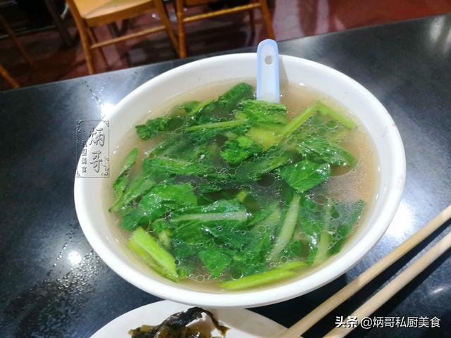 莆田老夫妻开店卖它，小菜随便搭，人均15块，食客：就认这个味