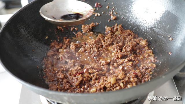 想吃炸酱面不用出去买了，今天把配方和做法分享出来，先收藏起来