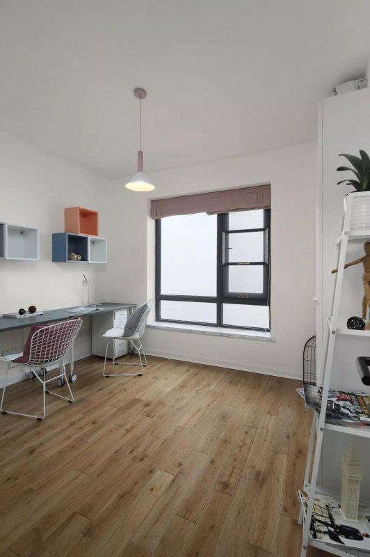 意想不到的神奇效果，120平米的三居室，简约风格只花了8万，太值了