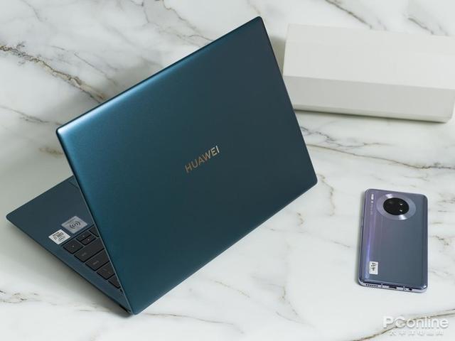 「勇哥科技」华为MateBook X Pro 2020款:多变颜色 优秀体验