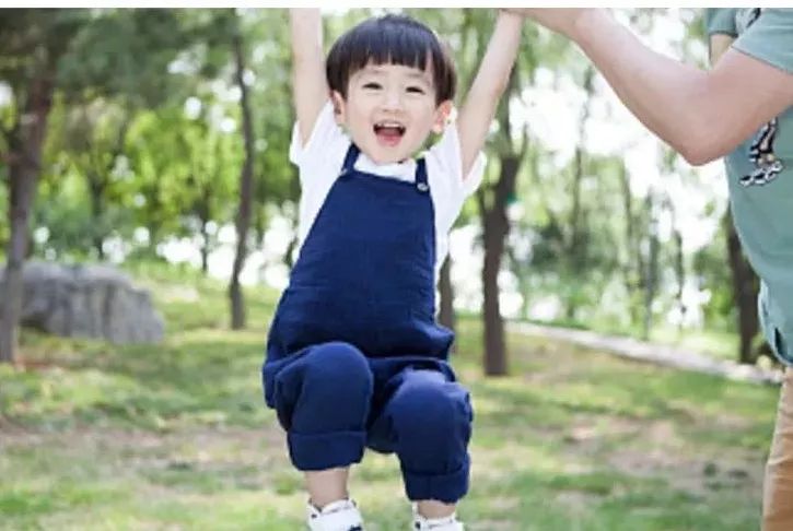 [恰十年]孩子的每次哭泣，背后都有一个重要理由