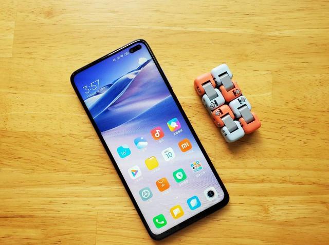 很多安卓手机都是越用越慢，即使刷机也不行，是不是CPU老化了