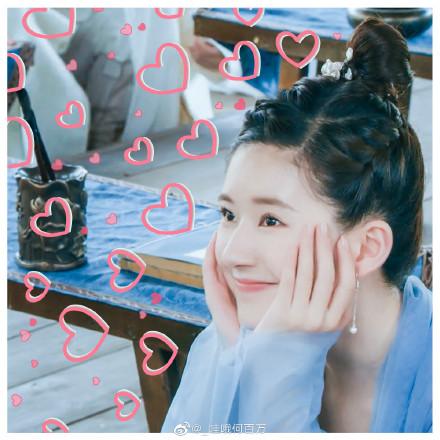 金色年华录|赵露思采访里被cue像赵丽颖2.0,她的回答情商真的很高