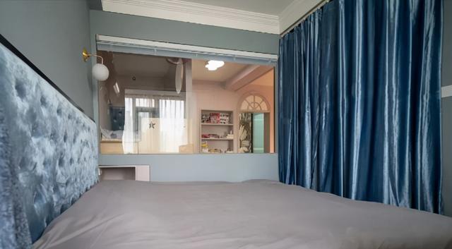 46㎡做两房，客厅装满大书柜，儿童房架在半空，全屋超实用