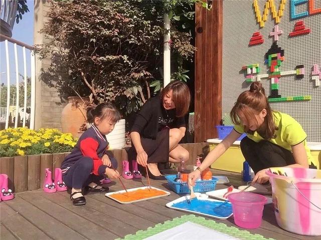 [你的育儿经]闻香识女人 | 永不止步的教育人生——王亚莉
