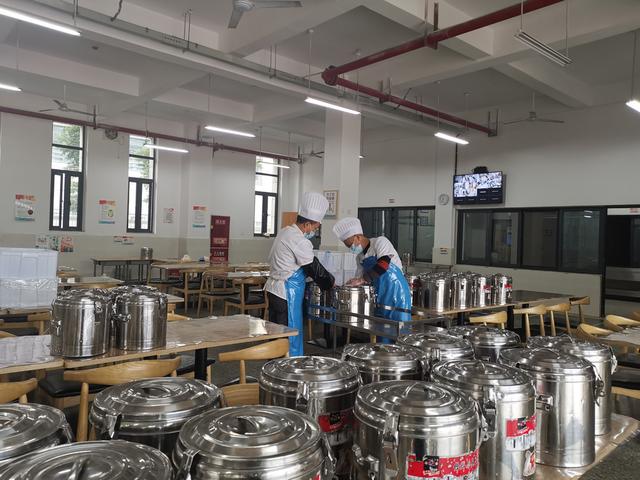 成都高新：打造“互联网+明厨亮灶”智慧食安 预计年底实现中小学食堂全覆盖