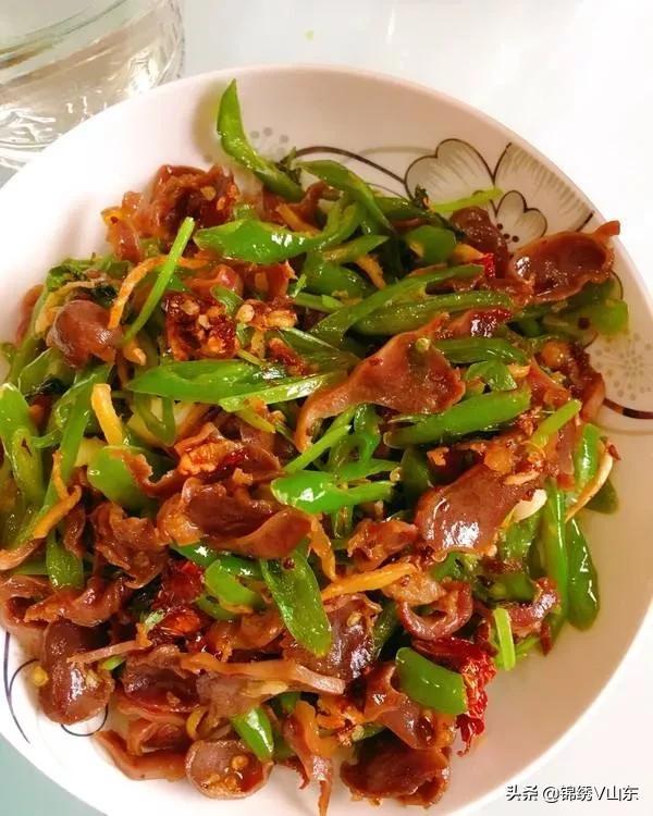 色香味俱全的11道特色下饭菜，看着流口水，胃口大开！