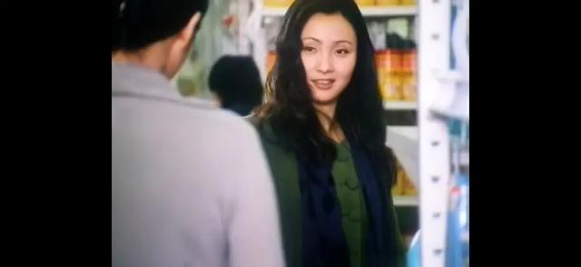 两须的猫|许晴小陶虹十几年前同框照，小陶虹漂亮洋气相当甜，许晴又土又村