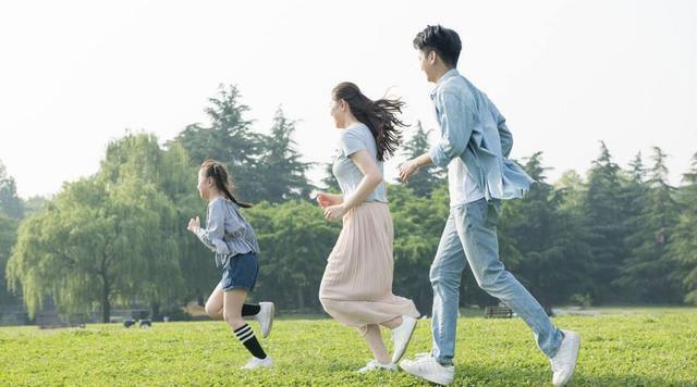 【超级宝妈】为啥说孩子起名不能“太大”?不是说压不住,原因有这几个
