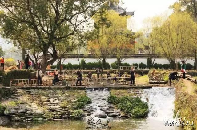 [世界那么大]#唤醒好春光#这次，我要去婺源感受不一样的油菜花世界