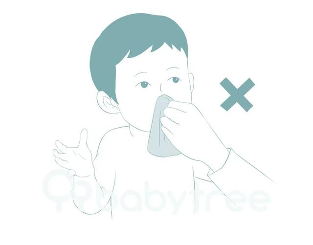 超级宝妈@你真的会擤鼻涕么？方法不对，可能让宝宝患上中耳炎！