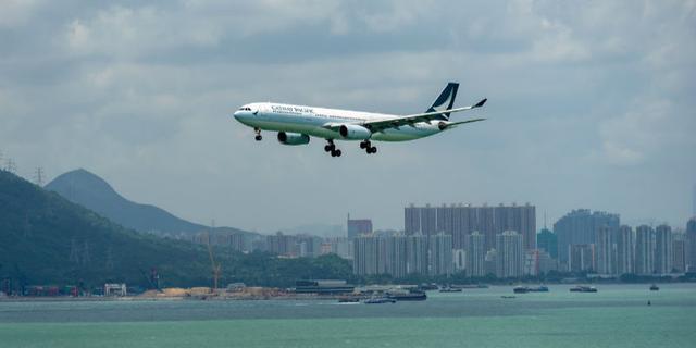 亏损|伟伟道来 | 巴菲特的账单与拜登的供应链