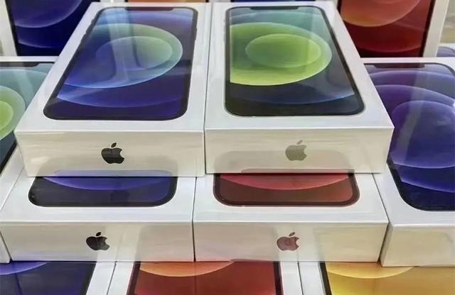 数码爱好者思维：如何利用iPhone 12来变现？