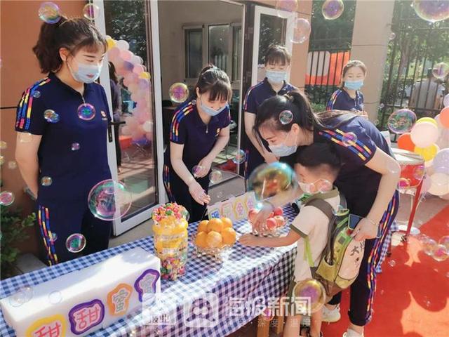 超级宝妈|开学季|甜甜的感觉 德州幼儿园的“小神兽”们进校园啦